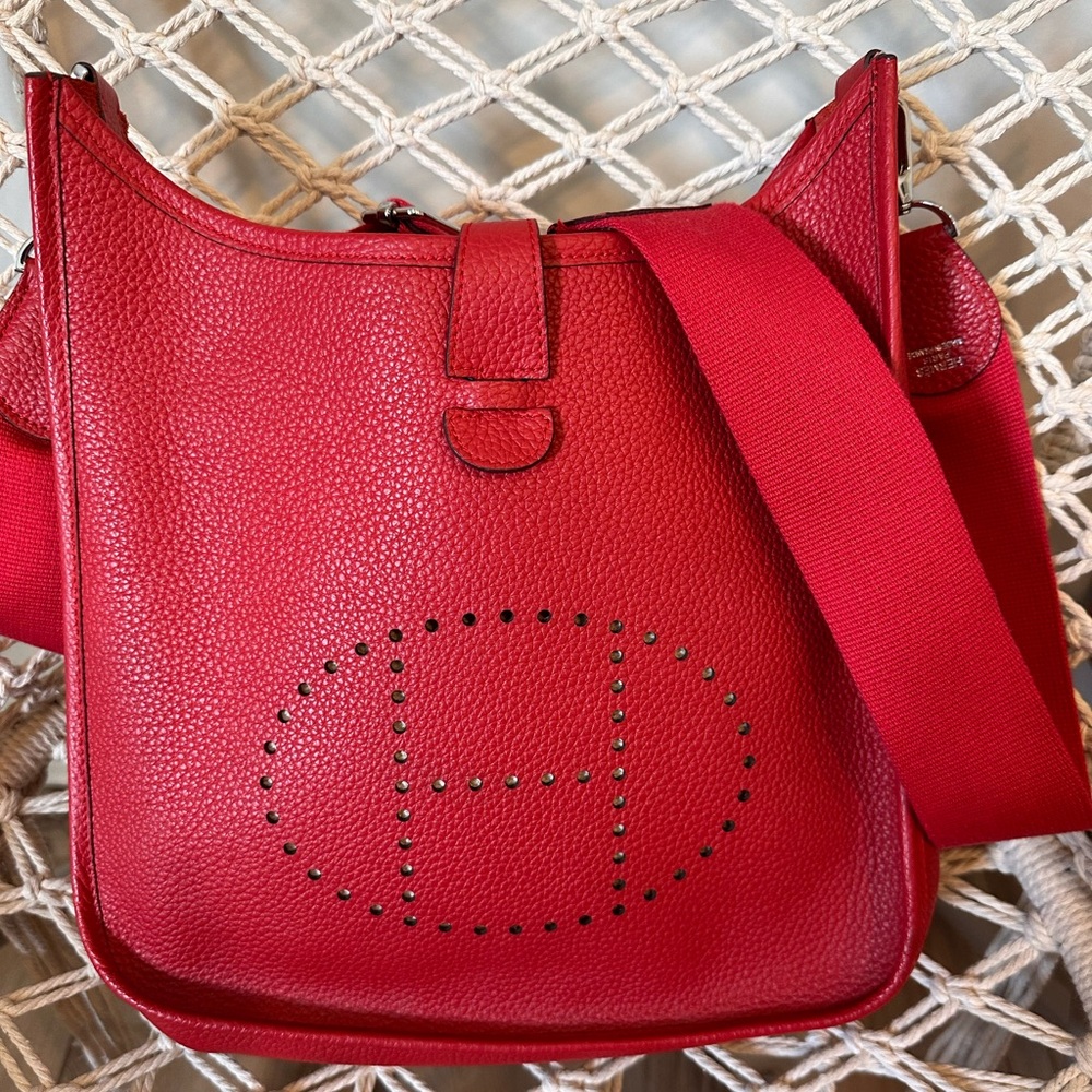 Hermès Evelyne PM in vibrant Rouge Casaque — excellent condition!
